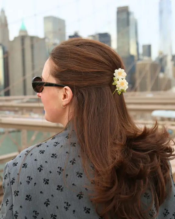 Ivory - Hand Painted Vintage Daisy Stem Claw Hair Clip - Solar Eclipse - Printfresh