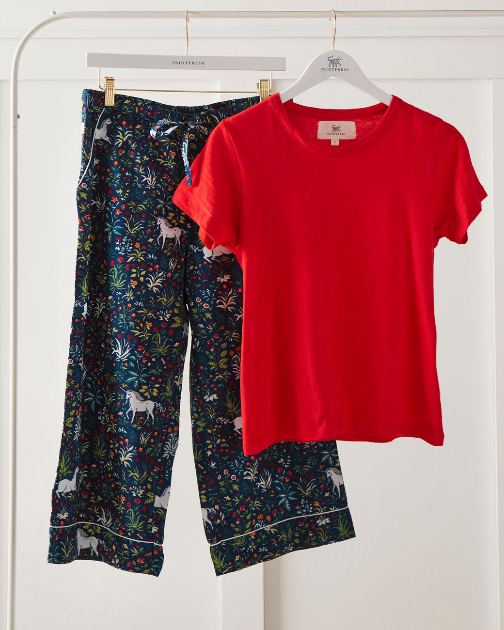 Unicorn's Garden - T-Shirt and Cropped Pants Bundle - Indigo/Red Lip - Printfresh