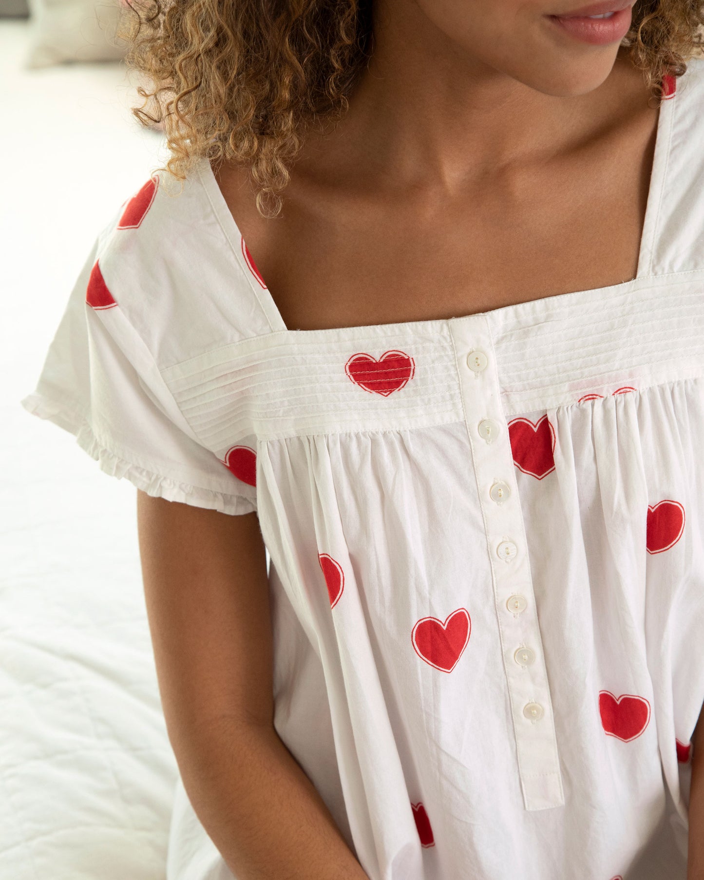 Queen of Hearts - Pintuck Nightgown - Ruby Cloud - Printfresh