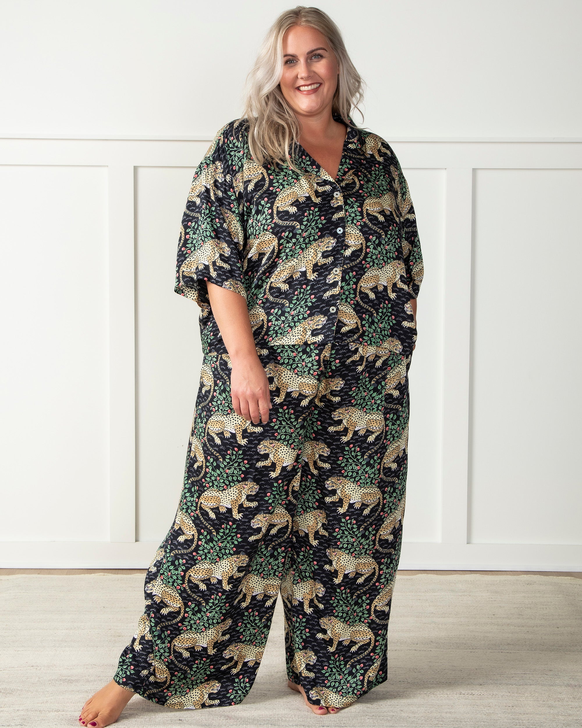 Bagheera - Petite Satin Wildest Dreams Pajama Set - Ink - Printfresh