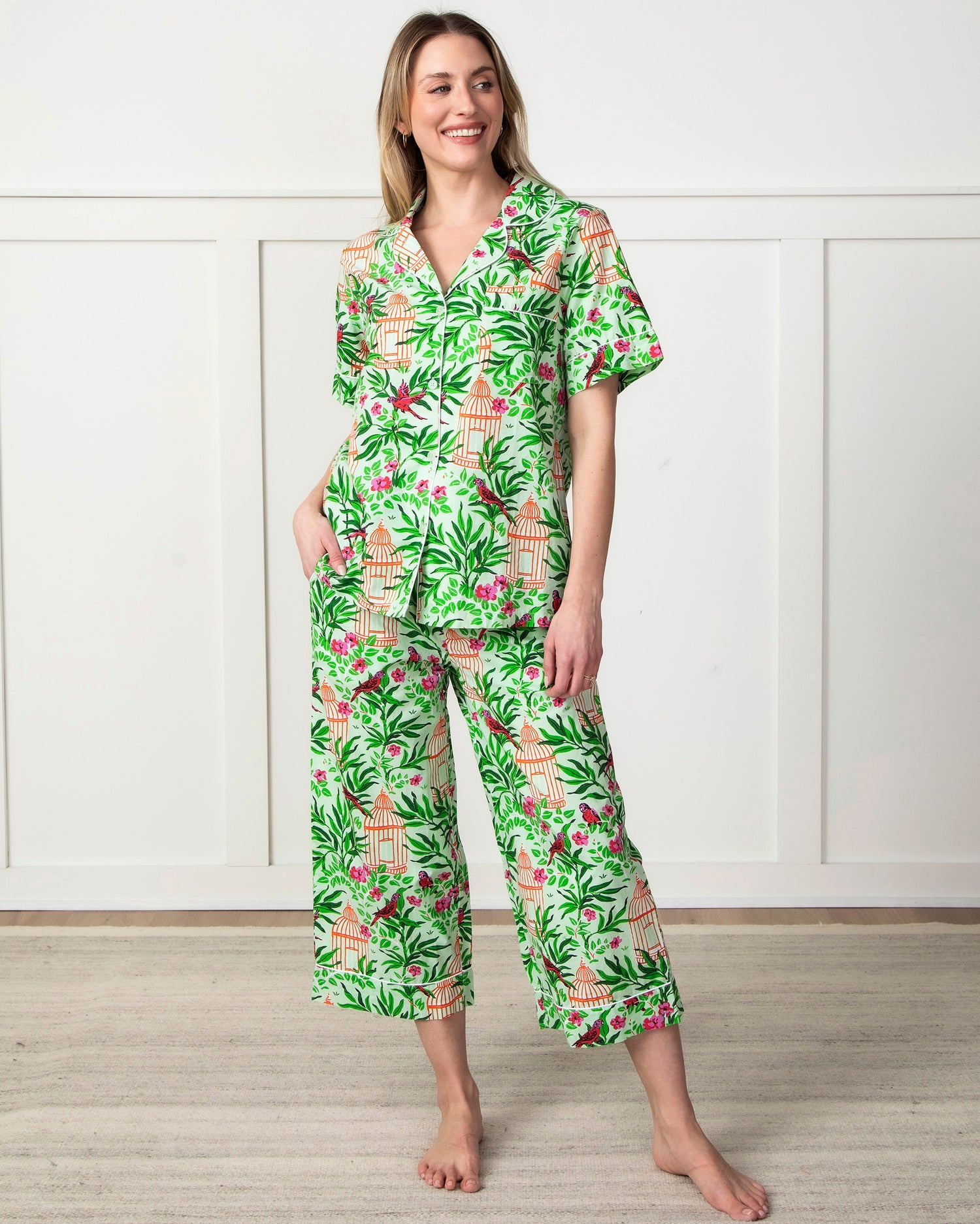 Birds of a Feather - Short Sleep Top & Cropped Pajama Pants Set - Kiwi Slice - Printfresh