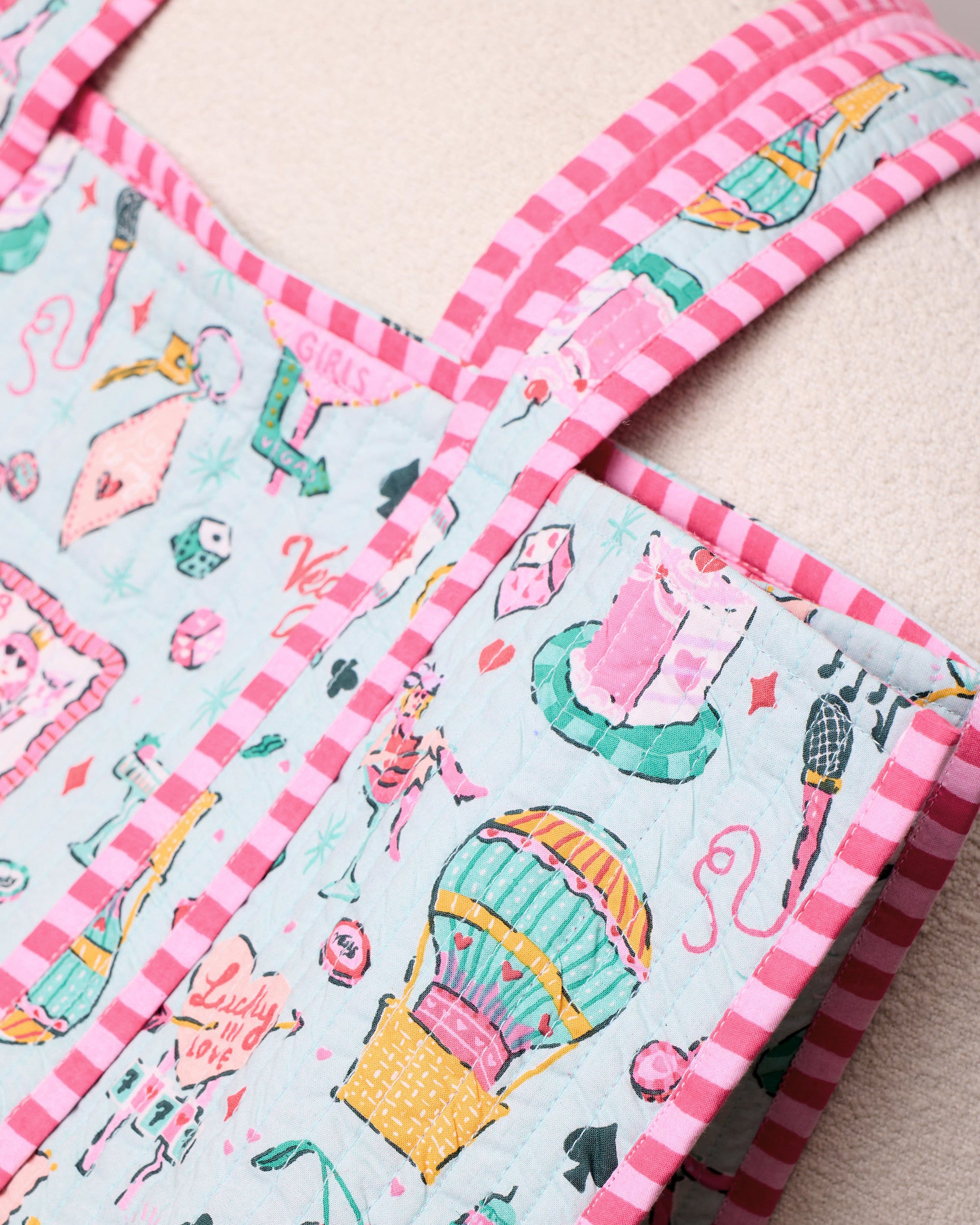 Tiger Queen Traveler Tote - Thumbnail 5