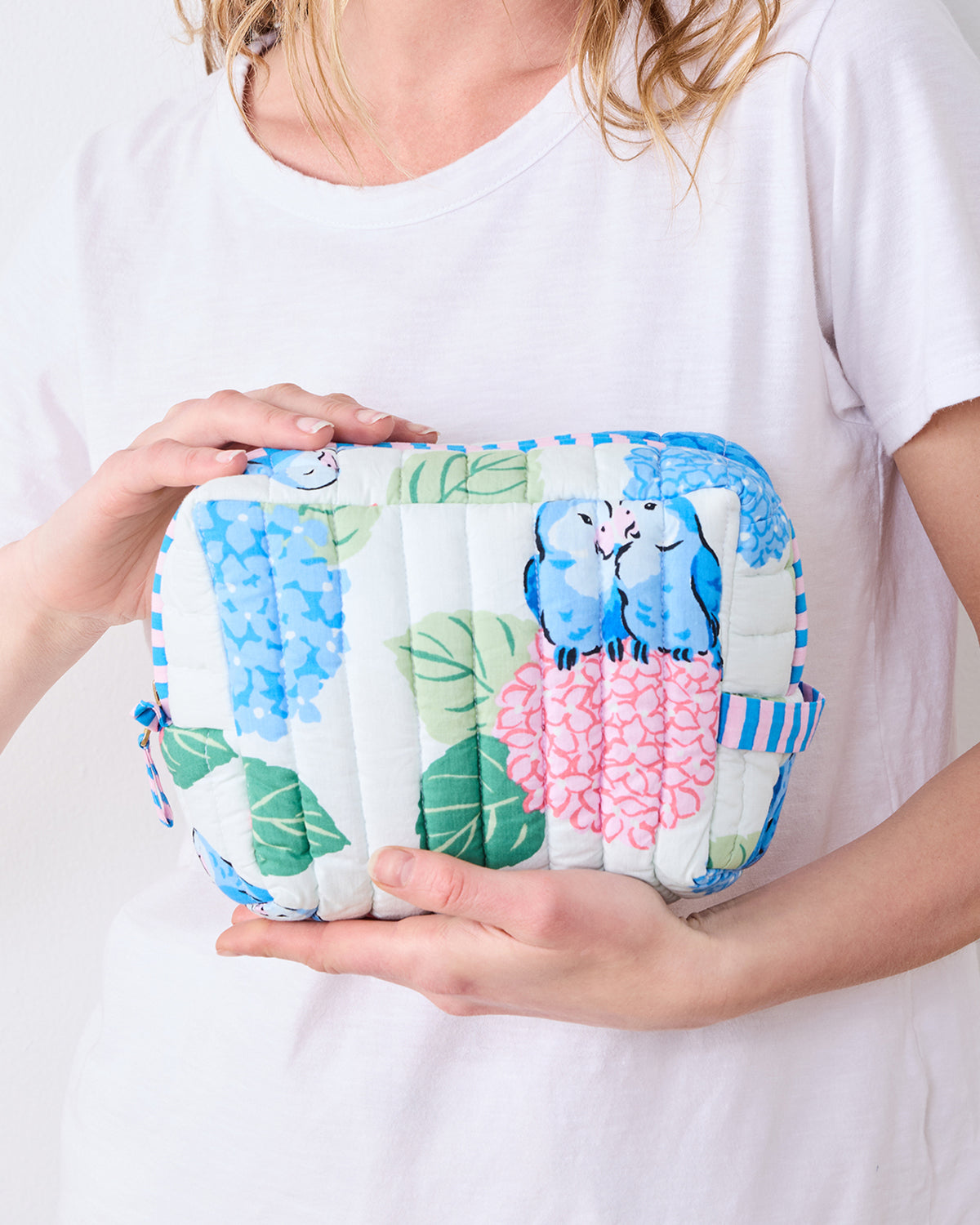 Hydrangea Honeymoon - Quilted Pouch - Cloud - Printfresh