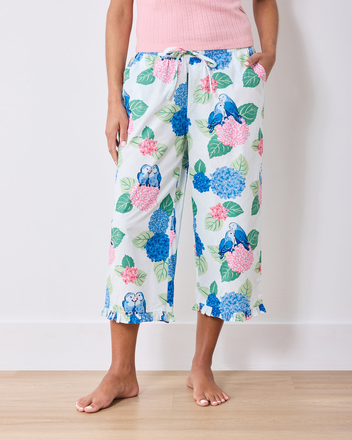 Hydrangea Honeymoon - Ruffle Cropped Pants - Cloud - Printfresh