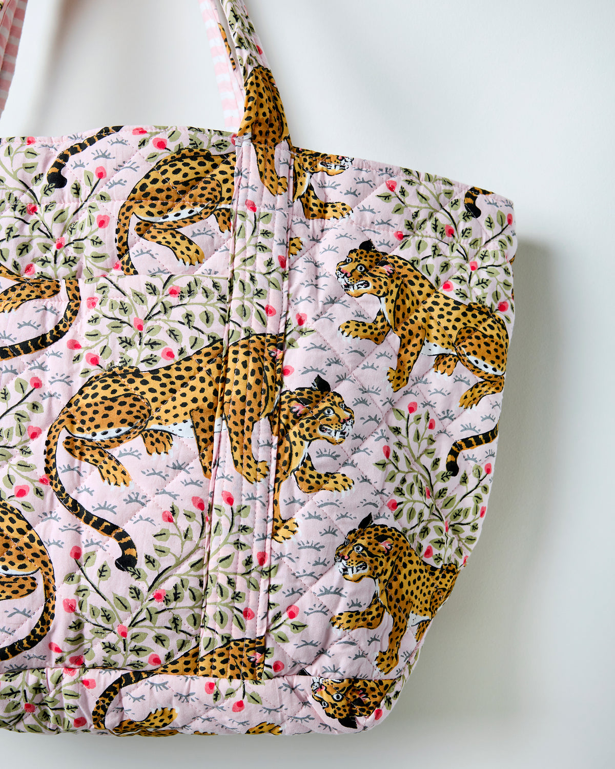Bagheera - Weekend Bag with Pouch - Blush