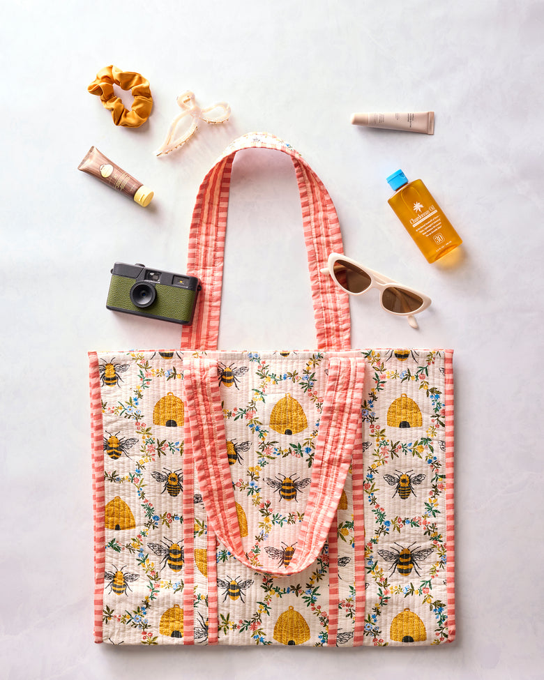 Organic Cotton Tote Bag in Sweet Bee | OS