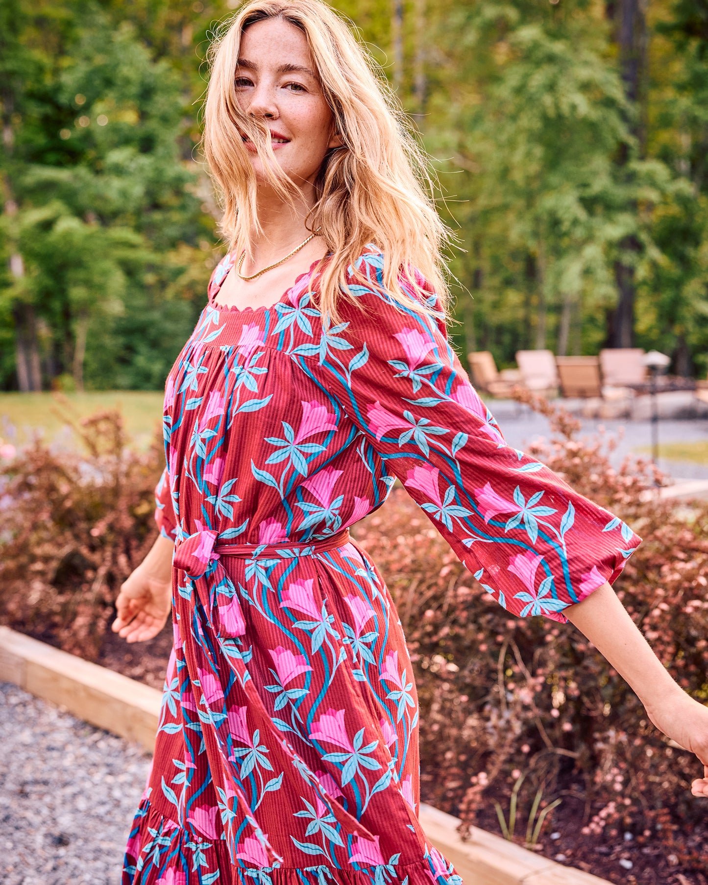 Organic Cotton Scallop Trim Long Sleeve Midi Dress in Moonflower Vine | Women's Plus Size 1X Organic Cotton Scallop Trim Long Sleeve Midi Dress in Moonflower Vine | Women's Plus Size 1X