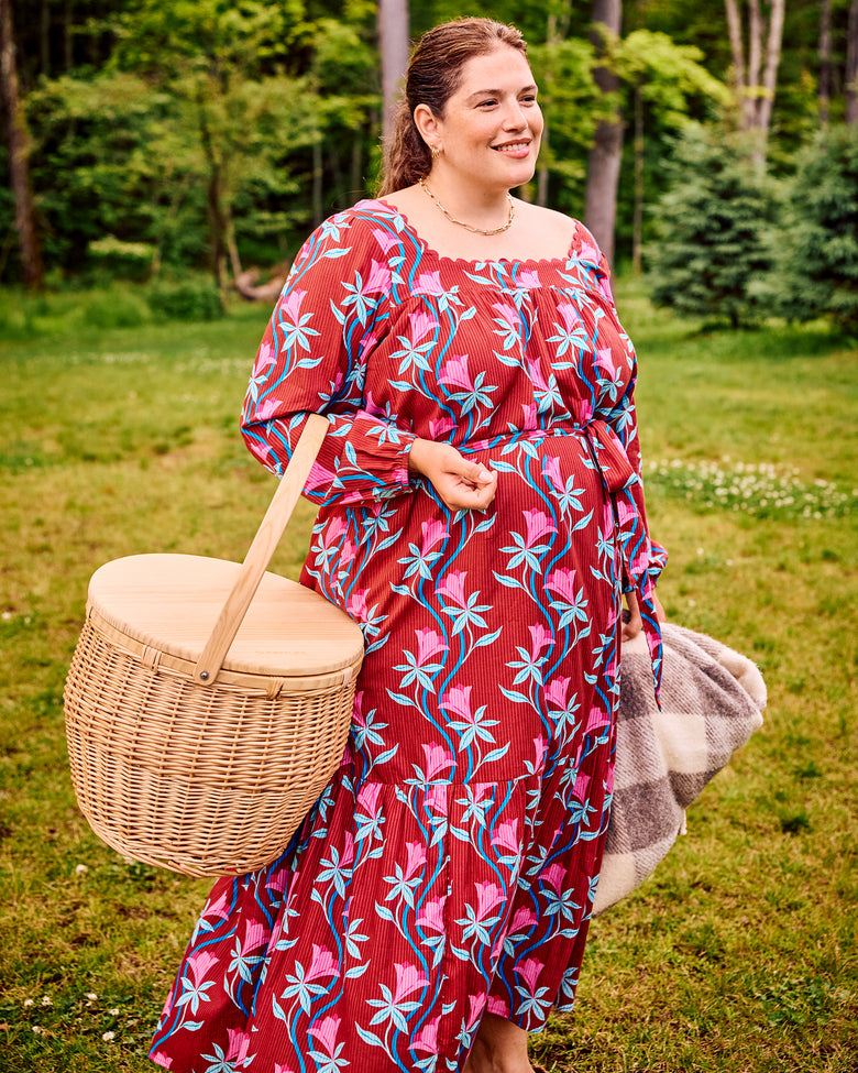 Organic Cotton Scallop Trim Long Sleeve Midi Dress in Moonflower Vine | Women's Plus Size 1X | Red Organic Cotton Scallop Trim Long Sleeve Midi Dress in Moonflower Vine | Women's Plus Size 1X | Red