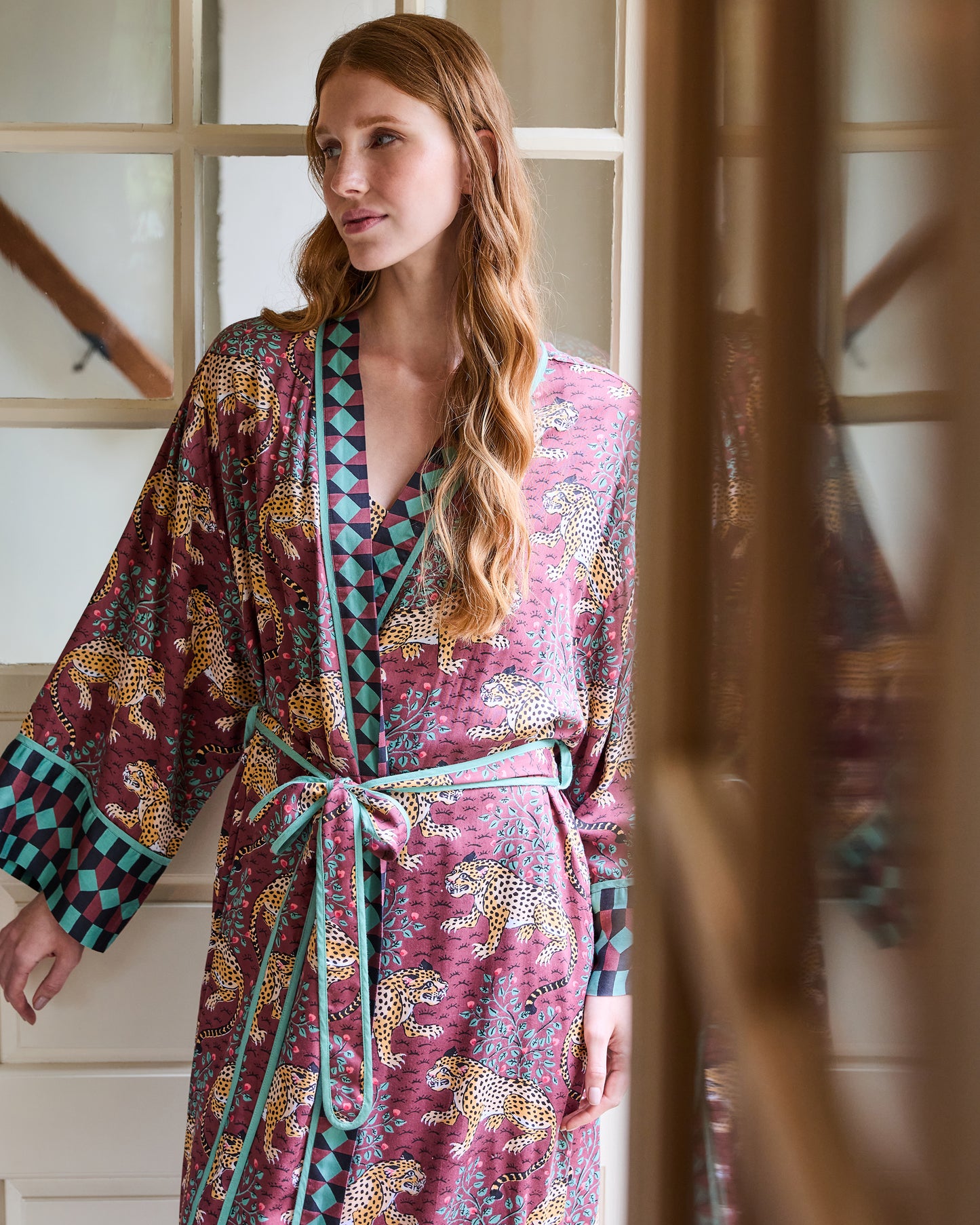 Bagheera - Eco Satin Robe - Raisin
