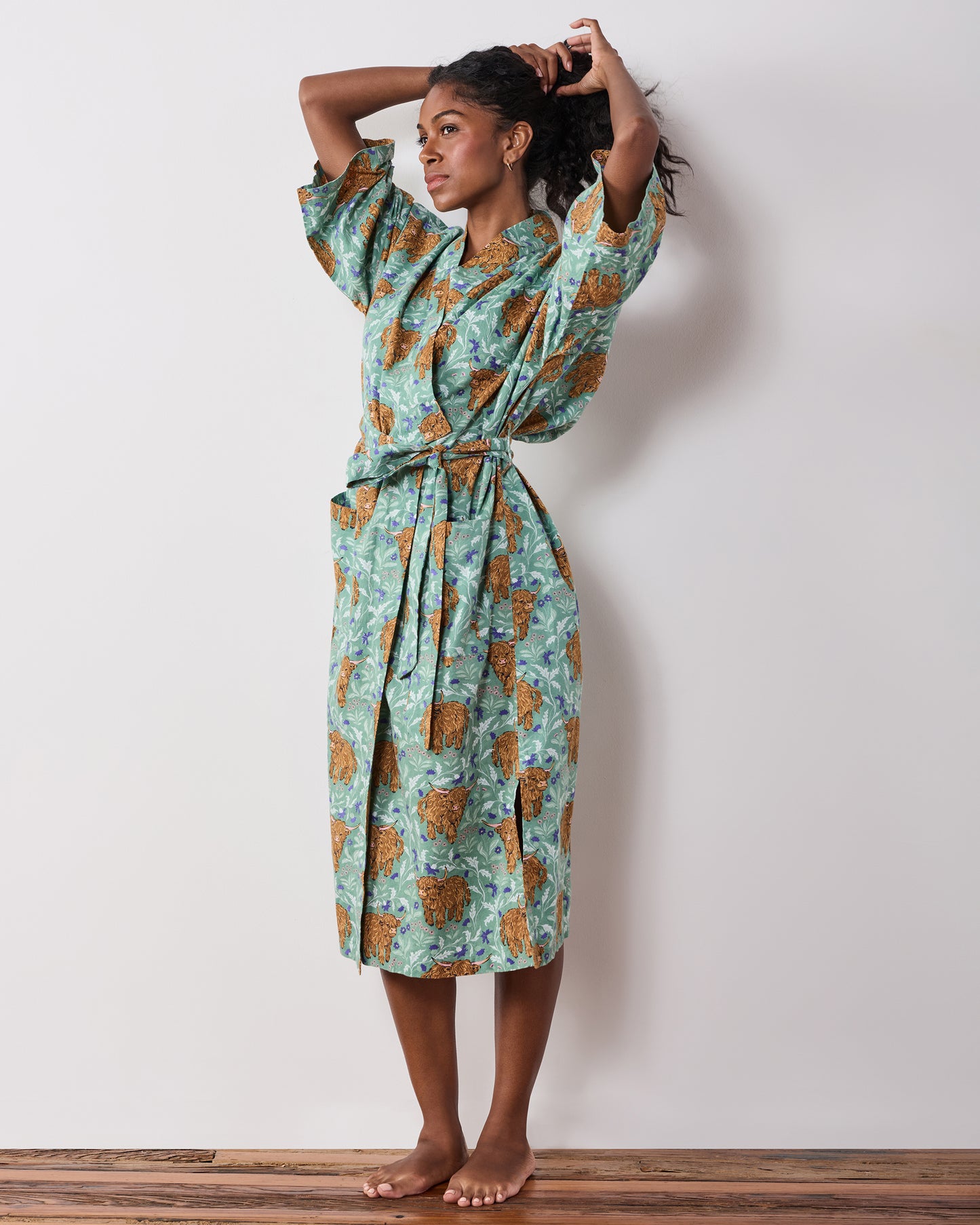Highland Cows - Lightweight Flannel Long Robe - Soft Thistle