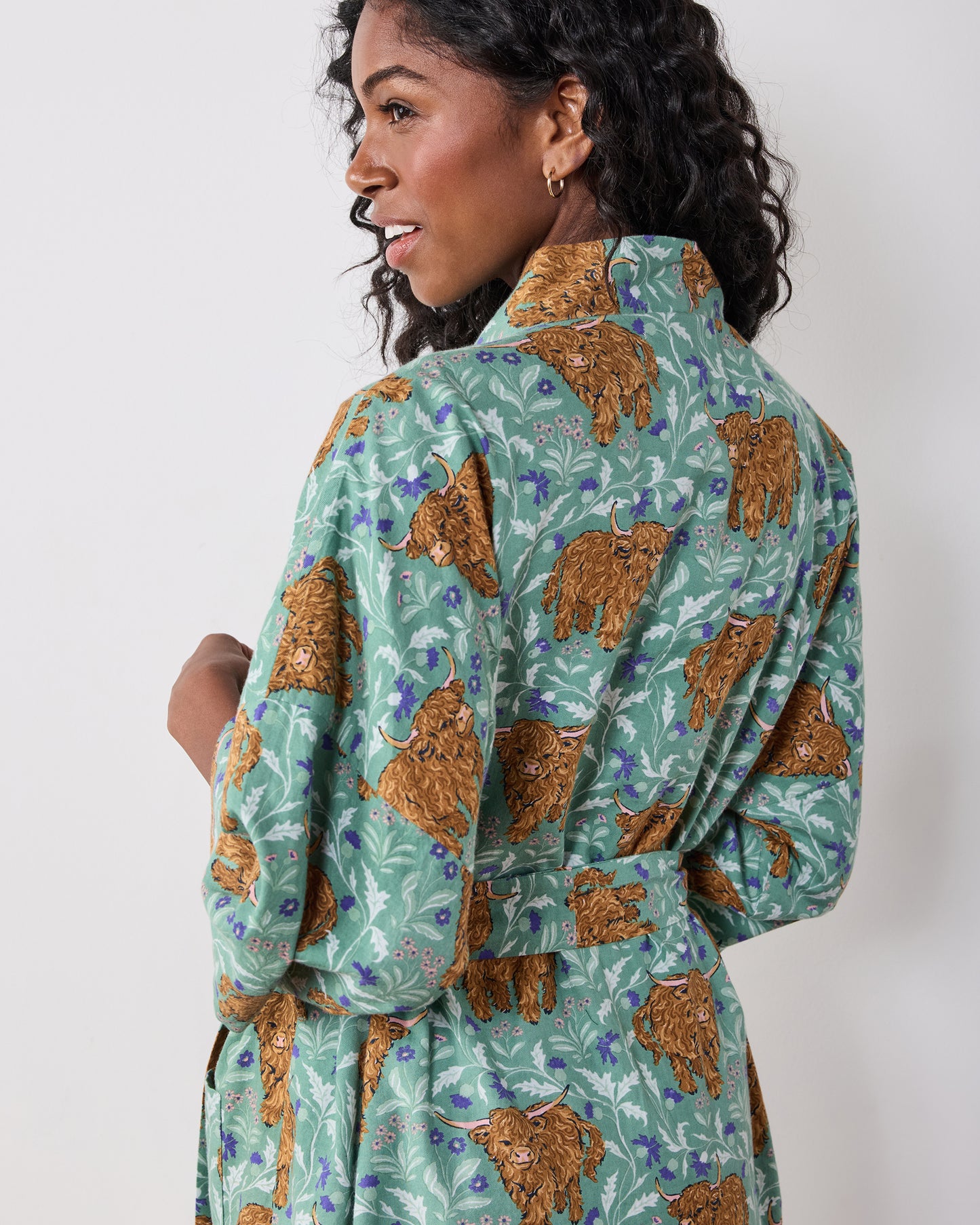 Highland Cows - Lightweight Flannel Long Robe - Soft Thistle