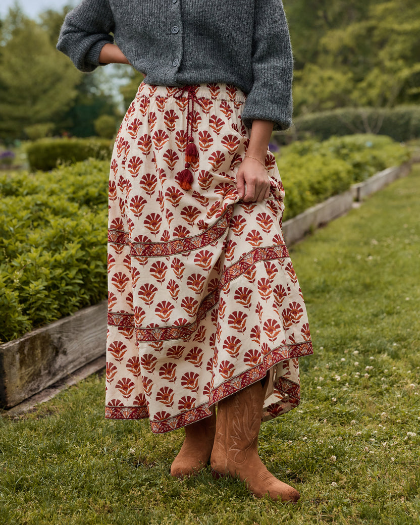 Sierra Bloom - Carry On Skirt - Fawn