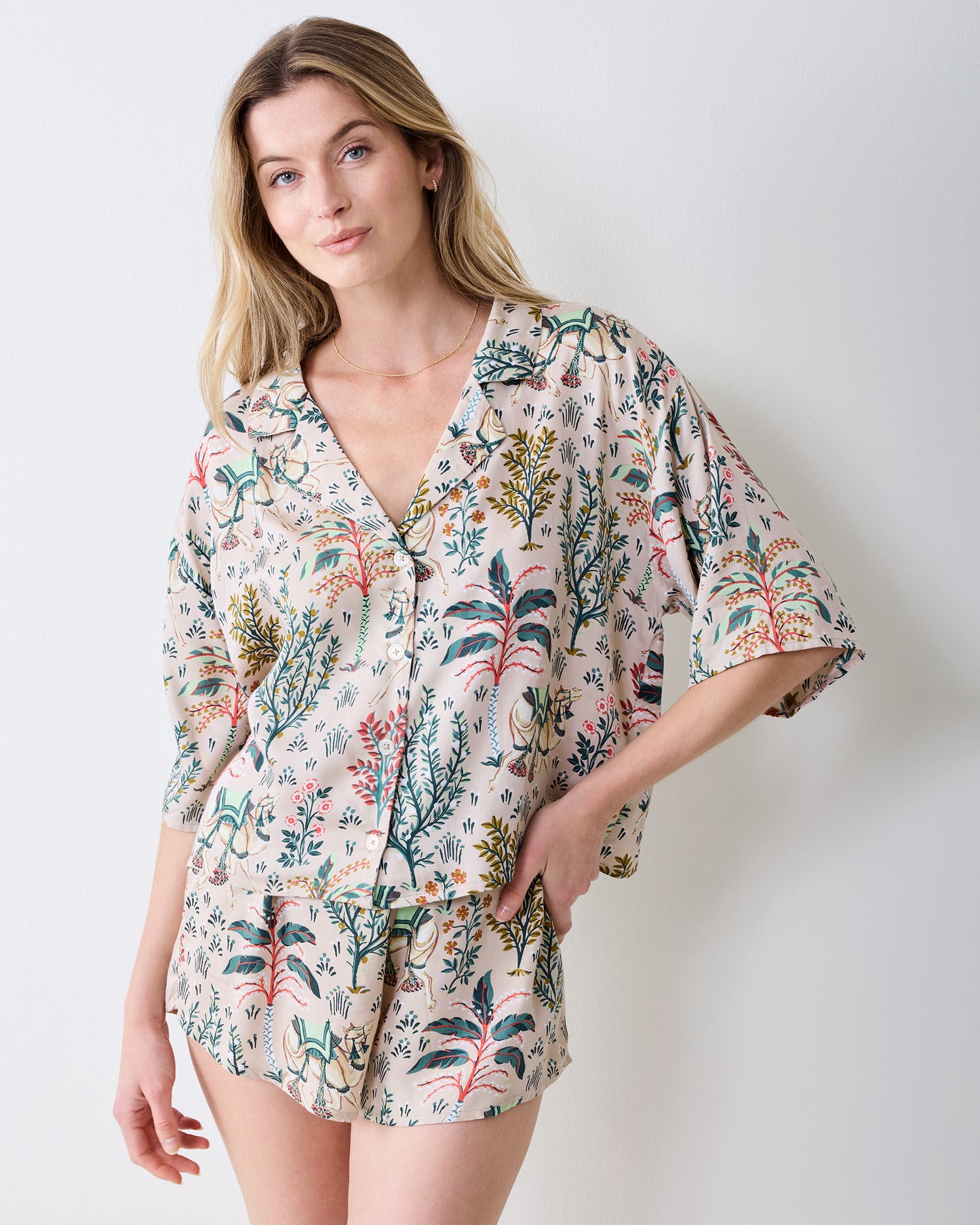 Camel's Courtyard - Eco Satin Sweet Dreams Set - Khaki