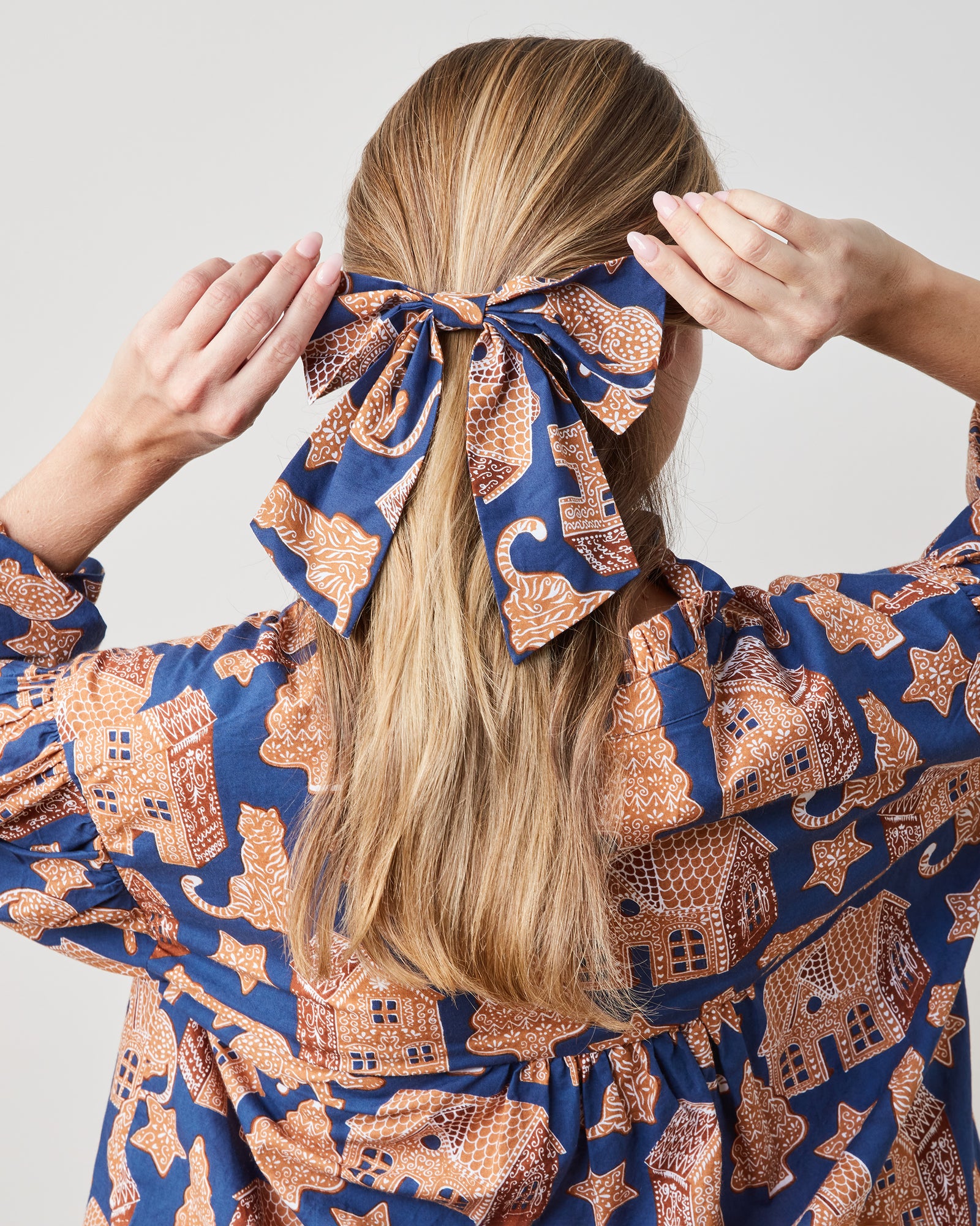 Gingerbread Party - The Preppy Hair Bow - Classic Navy - Printfresh