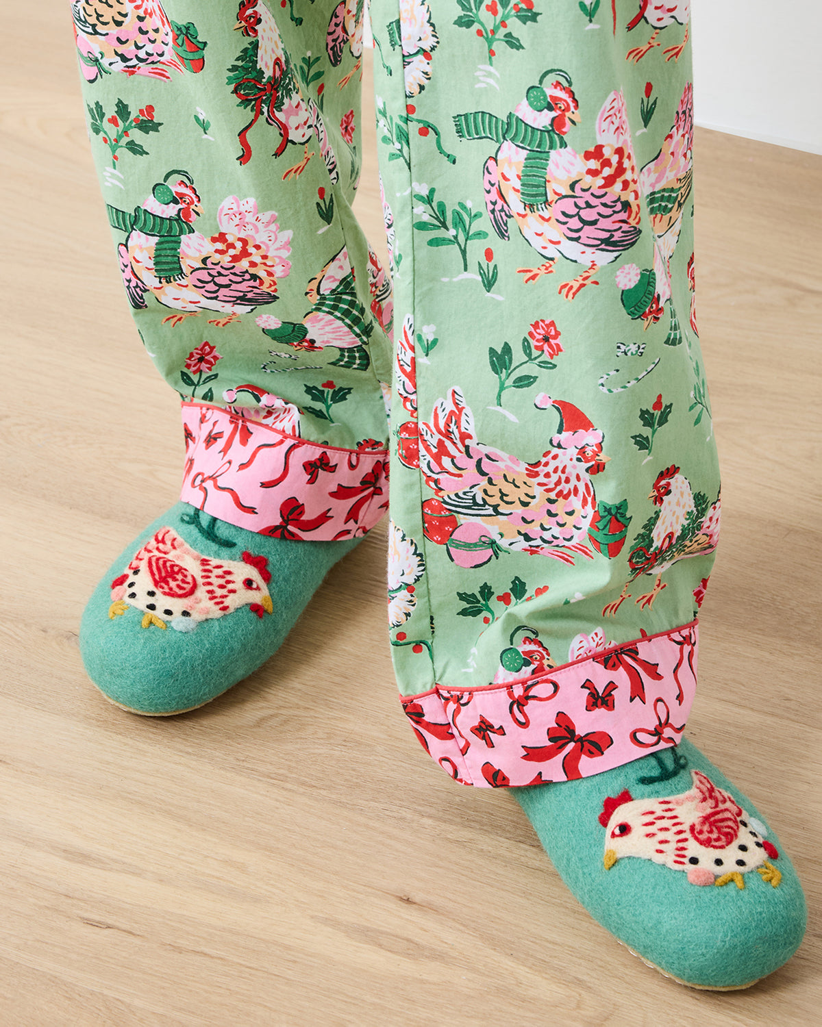 French Knot X PF - Holiday Hens Slipper - Sage - Printfresh