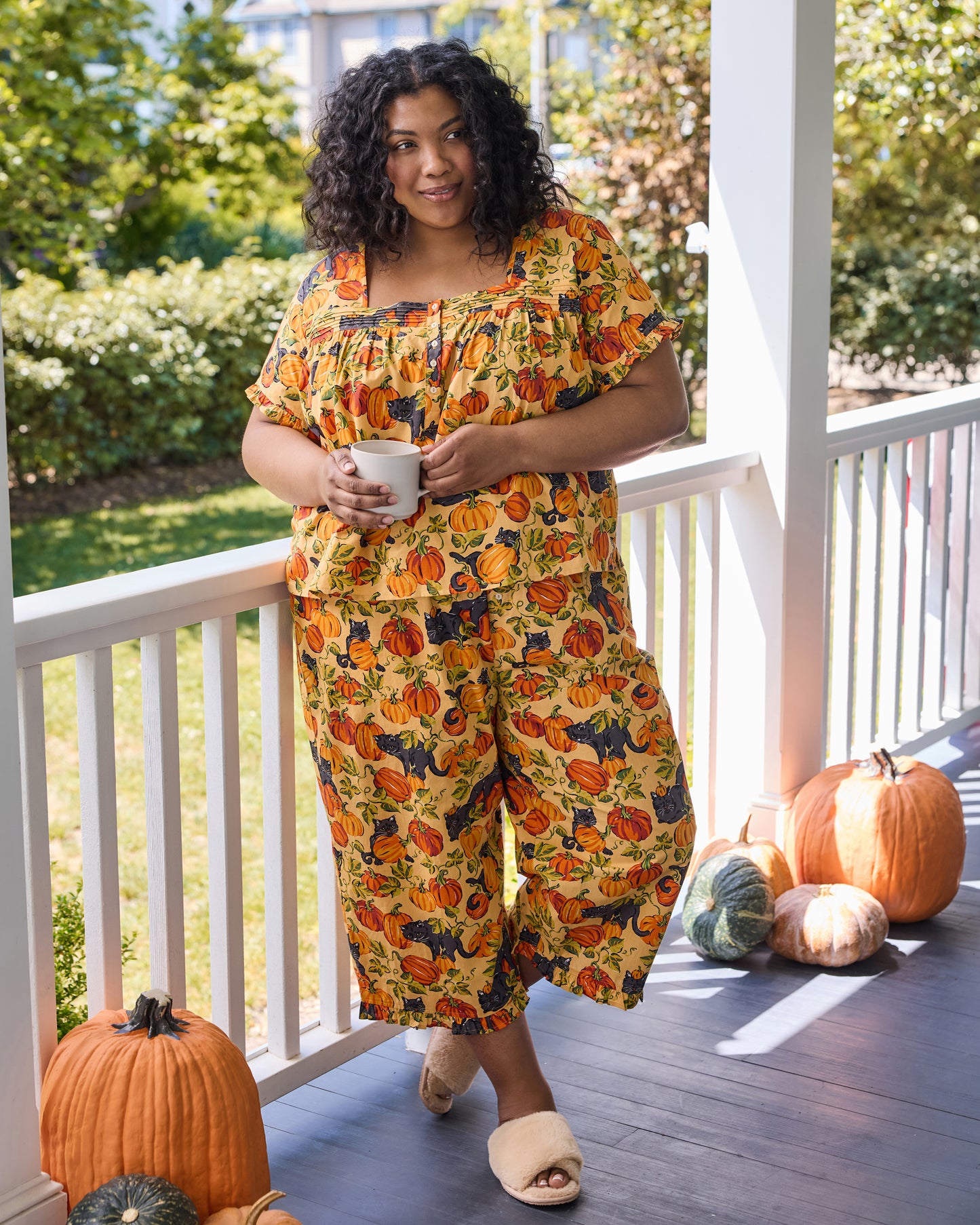 Pumpkin Prowl - Pintuck Cropped Set - Salted Caramel