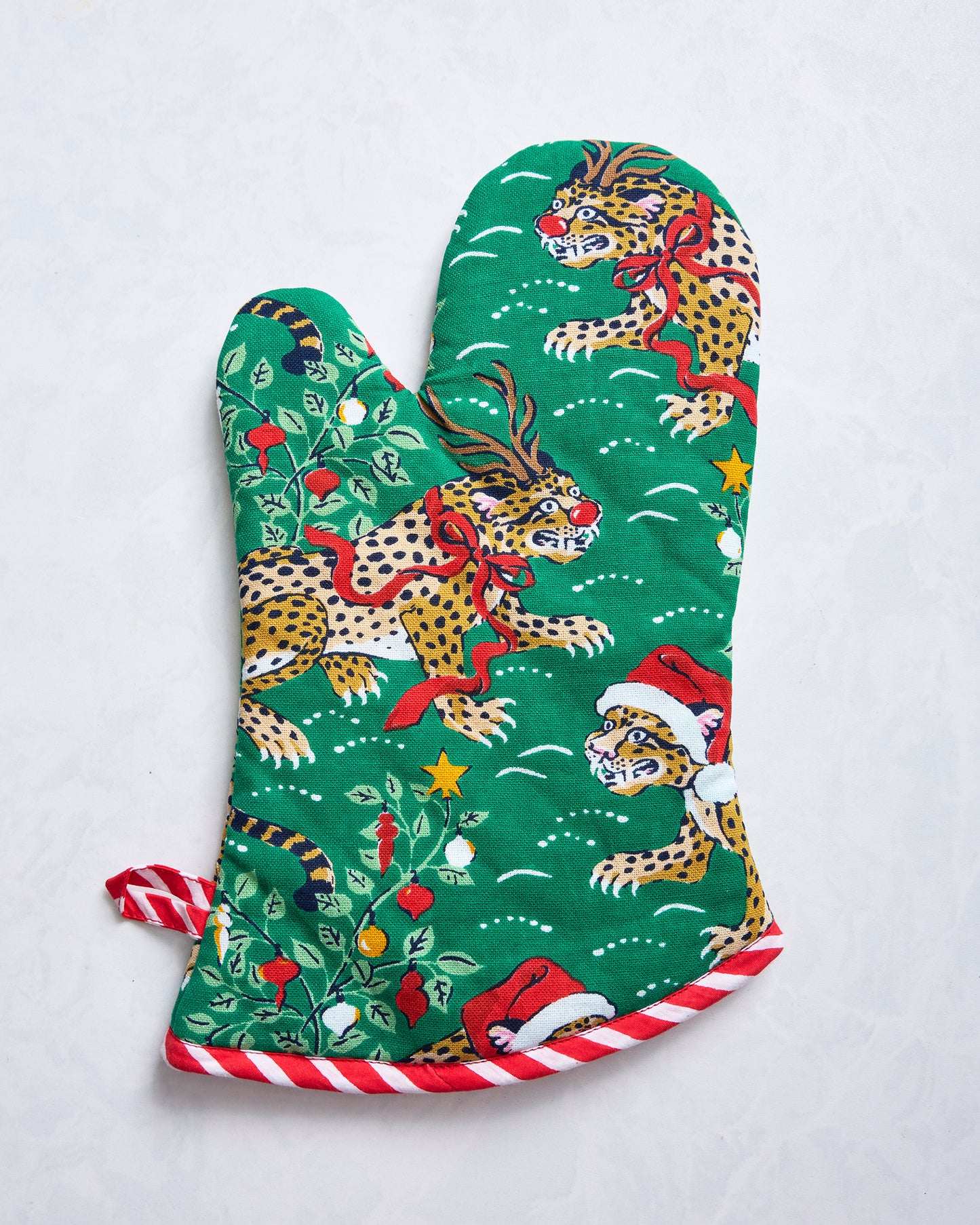 Very Merry Bagheera - Oven Mitt - Mistletoe - Printfresh