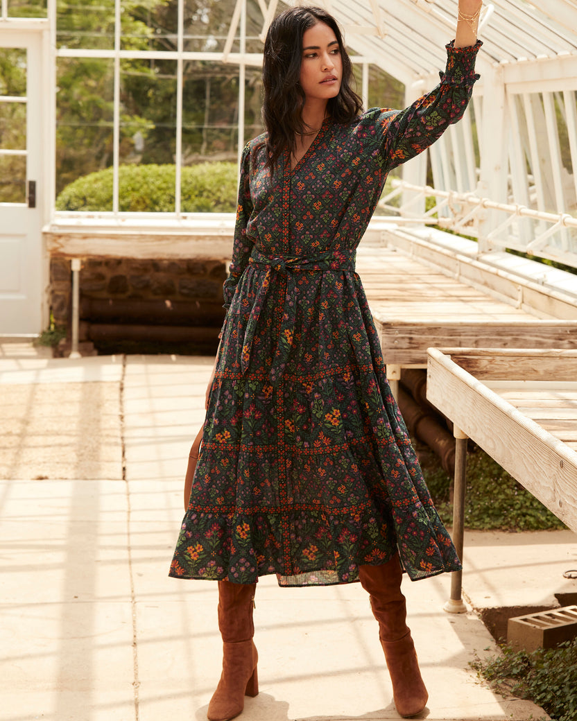 Falling for Flowers - Peaceful Weekends Dress - Dark Night - Printfresh