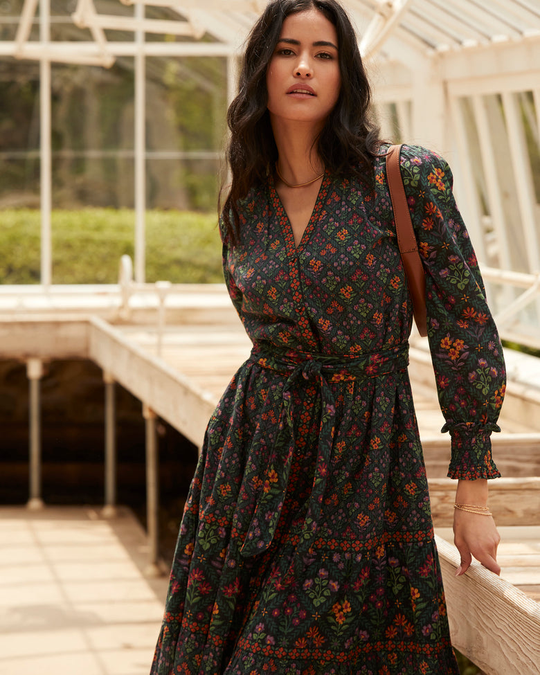 Falling for Flowers - Peaceful Weekends Dress - Dark Night - Printfresh