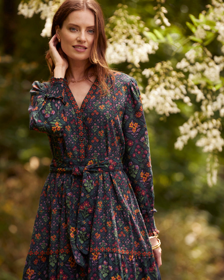 Falling for Flowers - Peaceful Weekends Dress - Dark Night - Printfresh