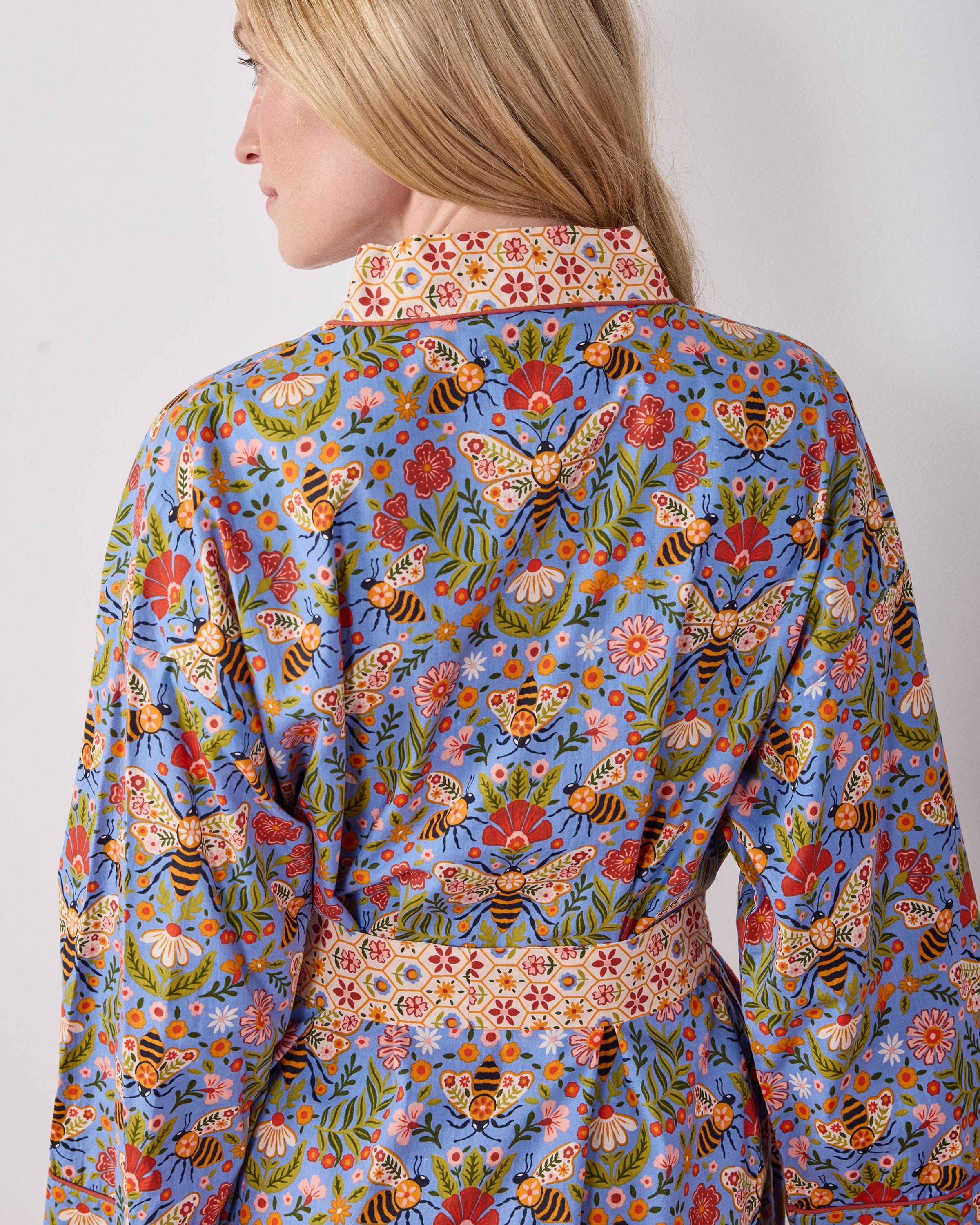 Bee Tapestry - Getting Ready Robe - Delphinium Blue – Printfresh