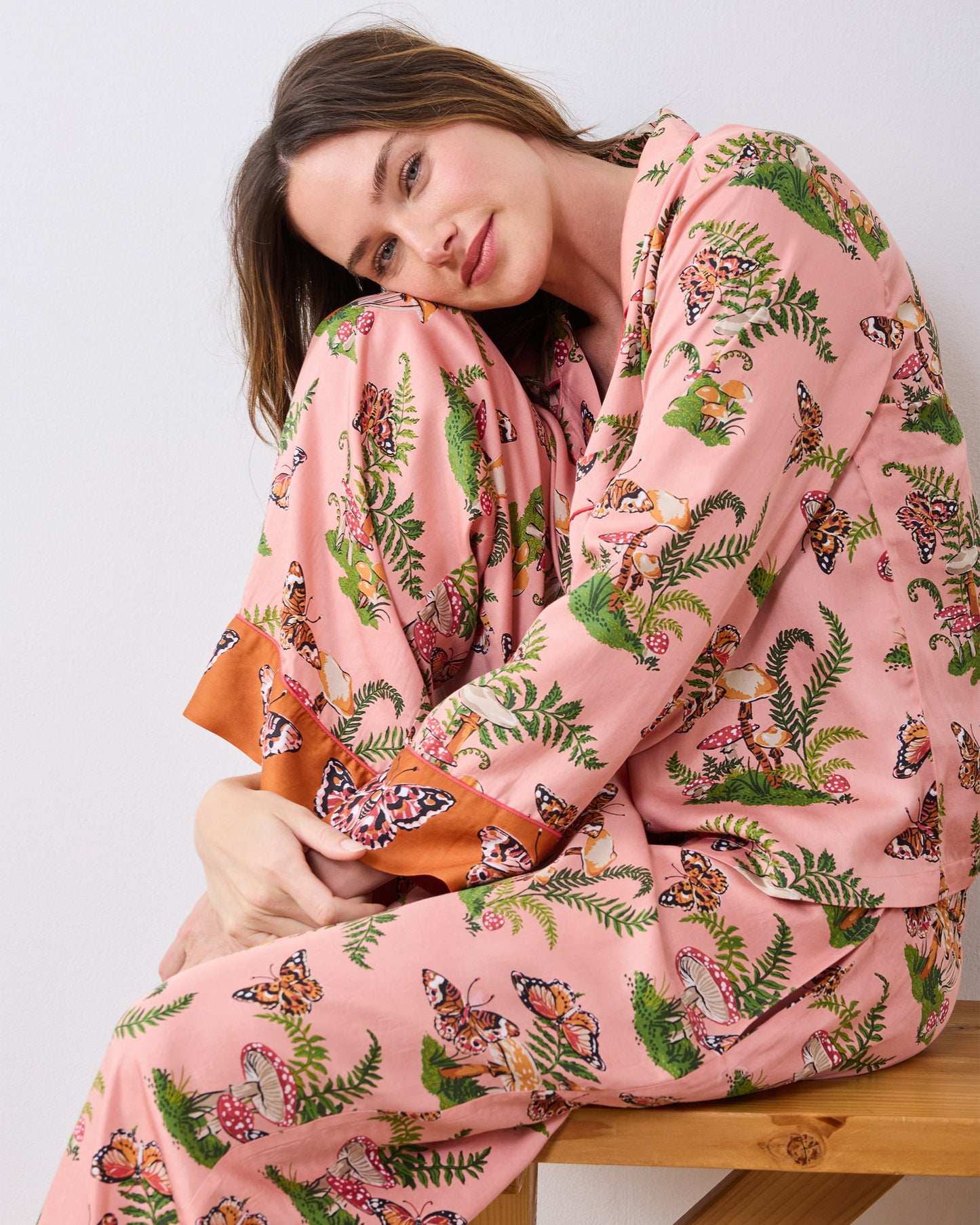 Butterfly Forager - Tall Eco Satin Soho Set - Rosewood