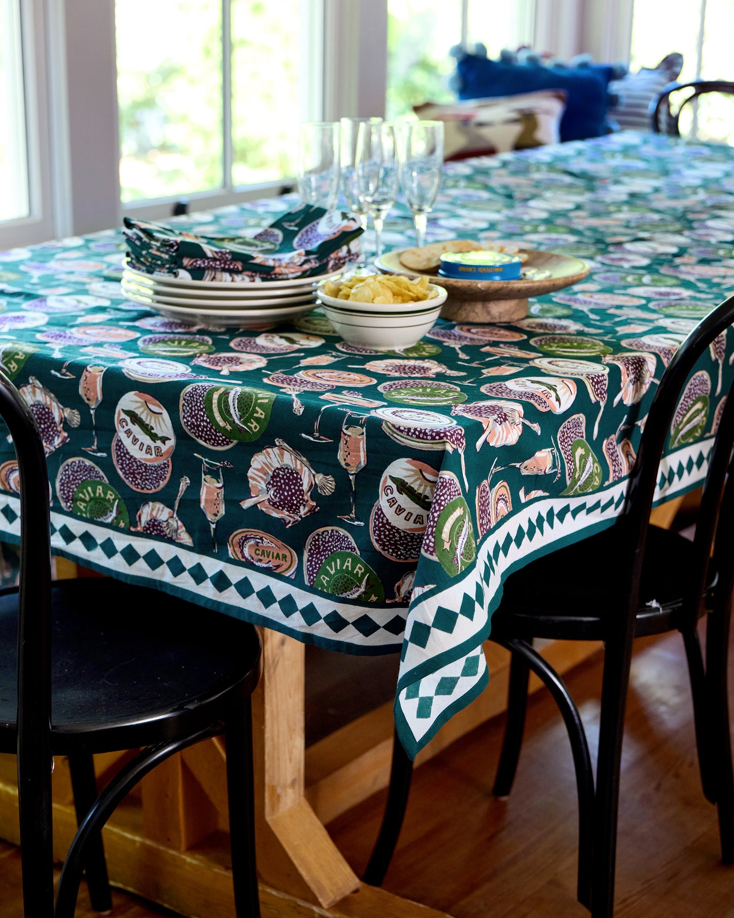 Champagne & Caviar - Rectangle Tablecloth - Peacock Feather
