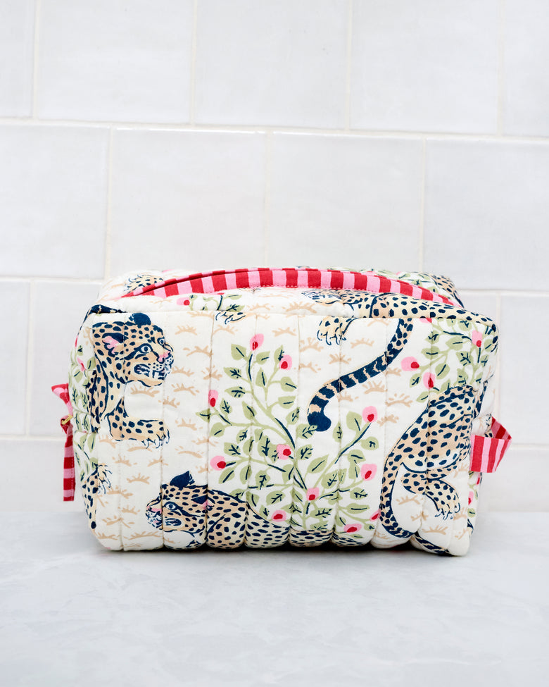 Bagheera - Quilted Pouch - Wedding Cake - Printfresh