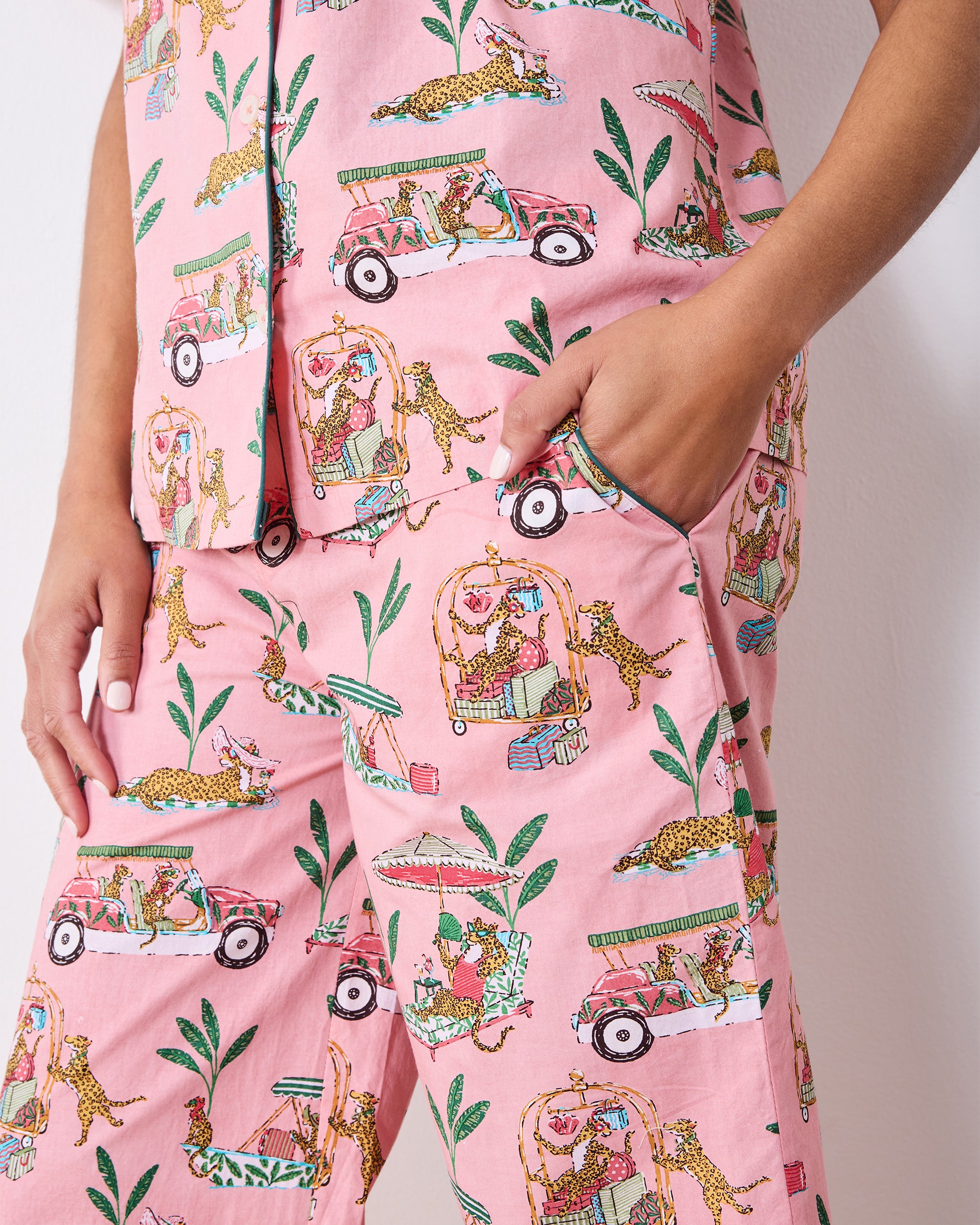 Cabana Cats - Short Sleeve Top & Cropped Pants Set - Peach