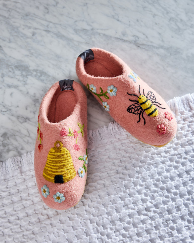 French Knot X PF - Sweet Bee Slipper - Pink Petal - Printfresh