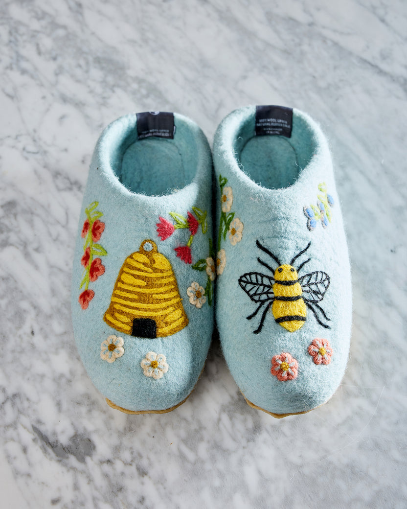 French Knot X PF - Sweet Bee Slipper - Soft Blue - Printfresh