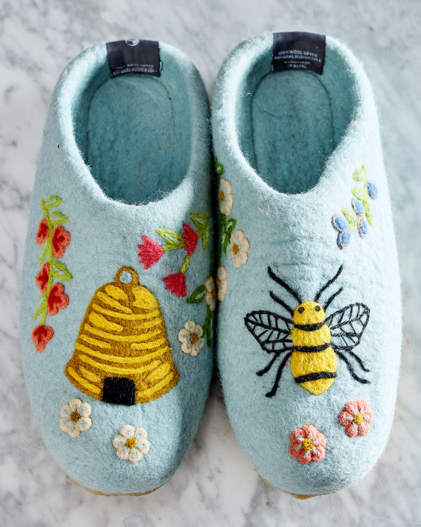 French Knot X PF - Sweet Bee Slipper - Soft Blue - Printfresh