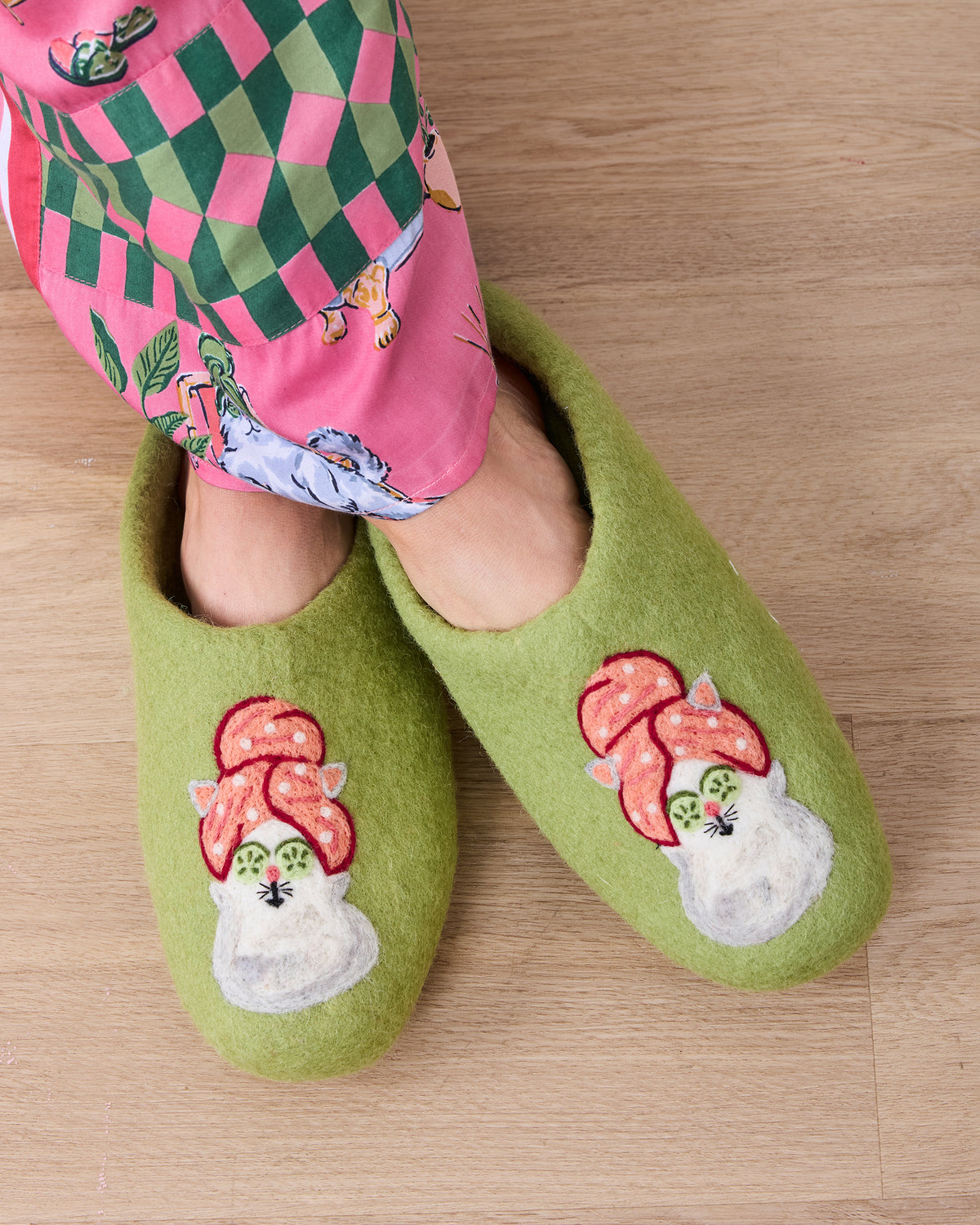 French Knot X PF - Spa Day Slipper - Cucumber Water - Printfresh