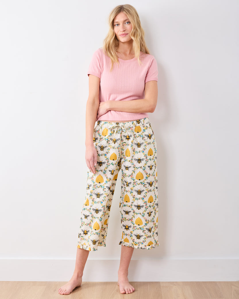 Sweet Bee - Ruffle Cropped Pants - Cream - Printfresh