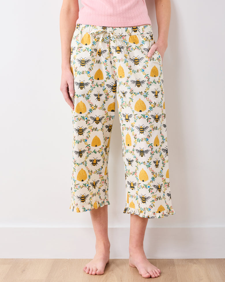 Sweet Bee - Ruffle Cropped Pants - Cream - Printfresh