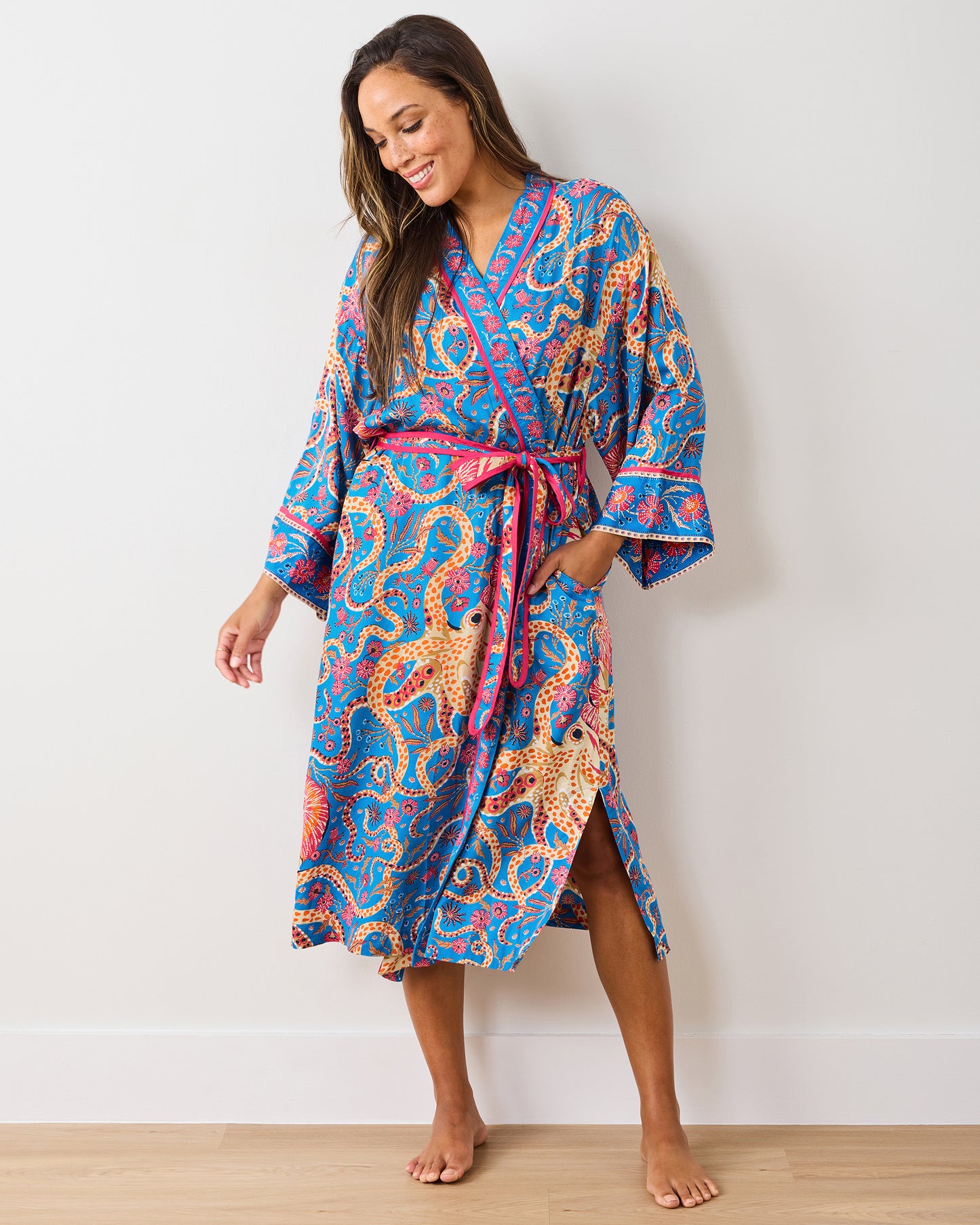 Octopus Isle - Eco Satin Robe - Ocean Eyes - Printfresh