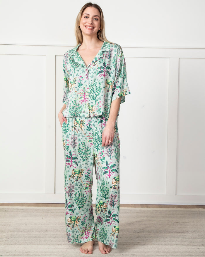 Camel's Courtyard - Petite Eco Satin Wildest Dreams Set - Avocado