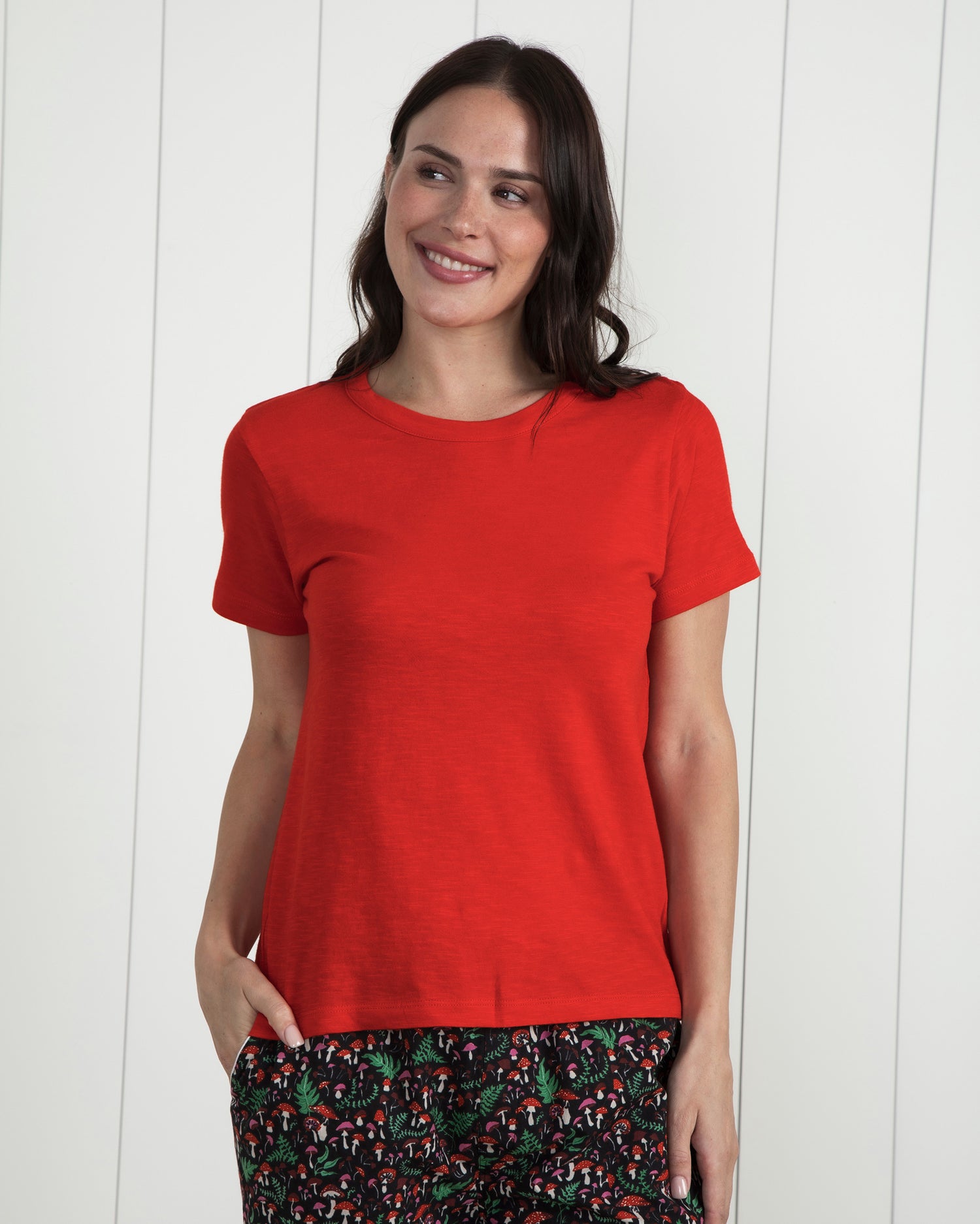 Saturday Tee - Knit T-Shirt - Red Lip - Printfresh