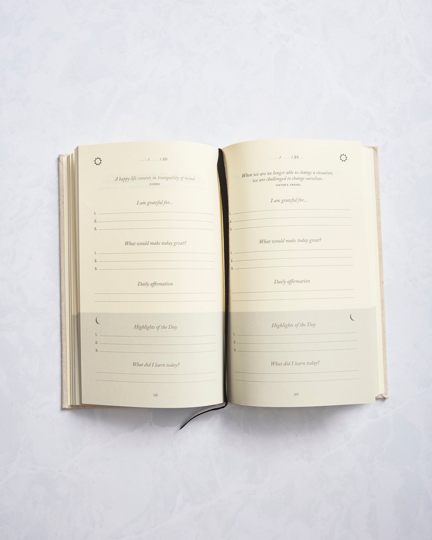 Intelligent Change - The Five Minute Journal Linen - Ivory - Printfresh