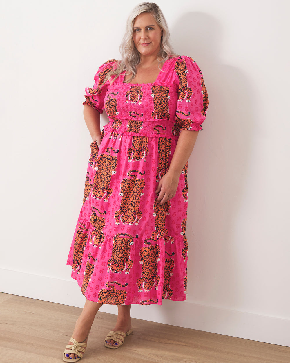 Siberian Stripes - Day Drifter Dress - Neon Rose - Printfresh