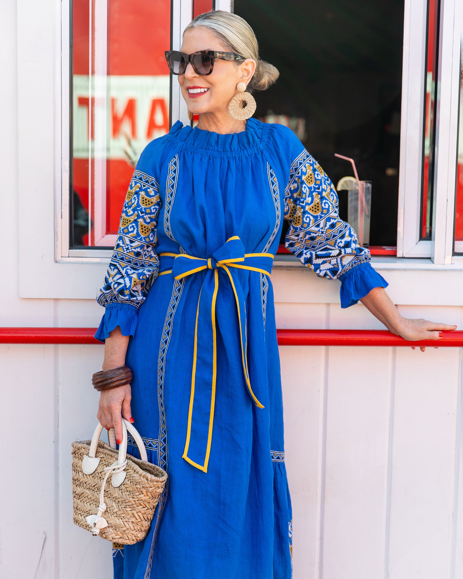 Printfresh x Pencil & Paper Linen Long-Sleeve Embroidered Midi Dress in PF + Pencil & Paper Co. Embroidered Hens | Women's S
