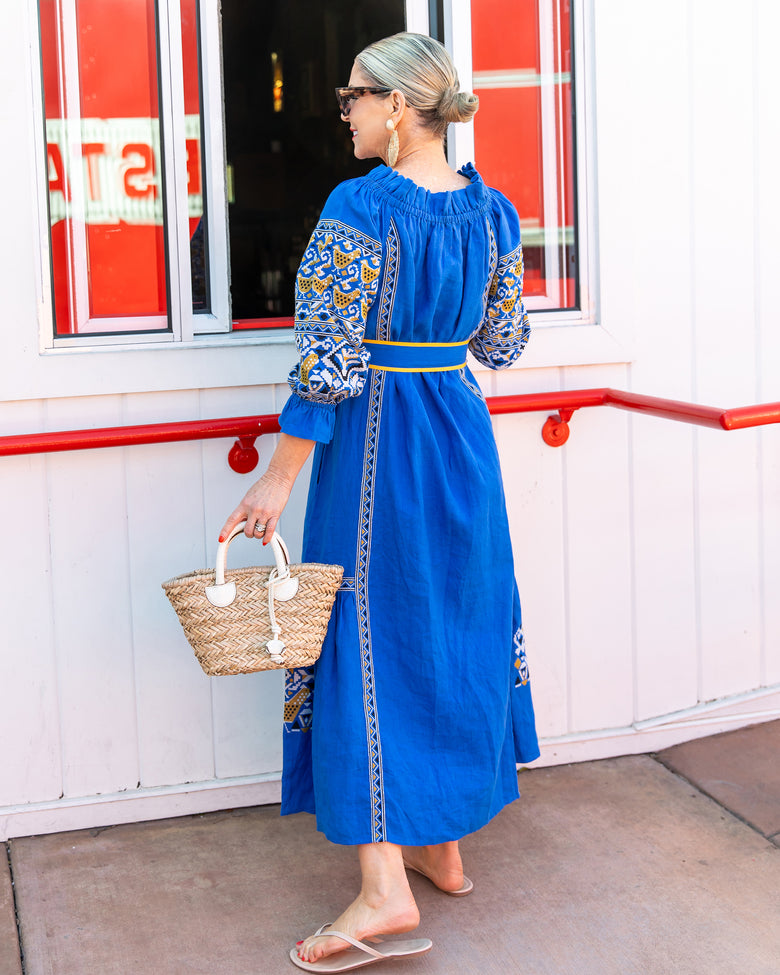 Printfresh x Pencil & Paper Linen Long-Sleeve Embroidered Midi Dress in PF + Pencil & Paper Co. Embroidered Hens | Women's S | Blue Printfresh x Pencil & Paper Linen Long-Sleeve Embroidered Midi Dress in PF + Pencil & Paper Co. Embroidered Hens | Women's S | Blue
