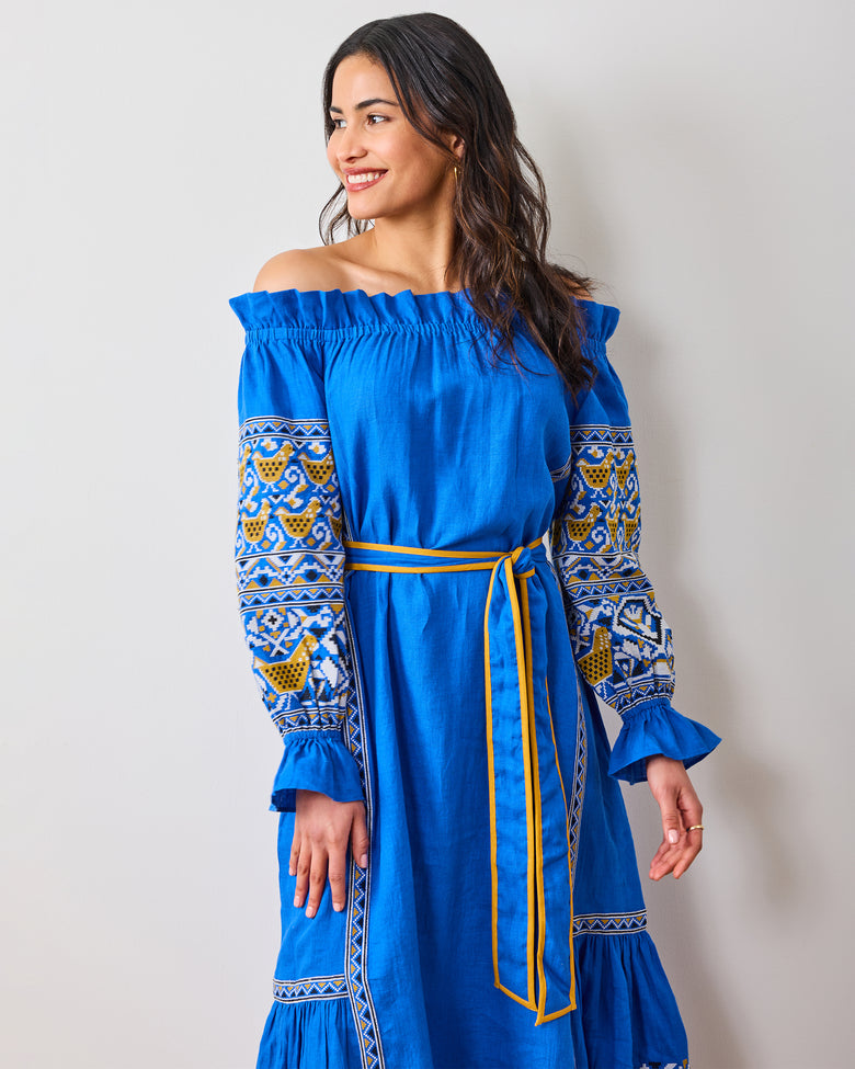 Printfresh x Pencil & Paper Linen Long-Sleeve Embroidered Midi Dress in PF + Pencil & Paper Co. Embroidered Hens | Women's S | Blue Printfresh x Pencil & Paper Linen Long-Sleeve Embroidered Midi Dress in PF + Pencil & Paper Co. Embroidered Hens | Women's S | Blue