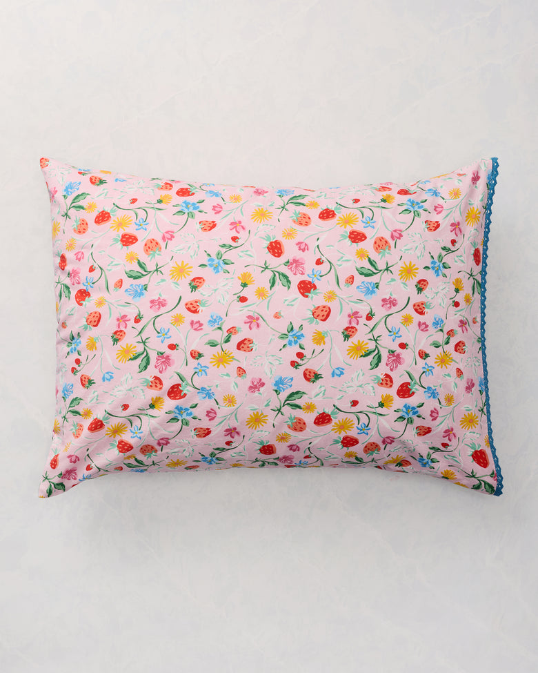 Strawberry Vines - Pillowcase Set Of 2 - Blush - Printfresh