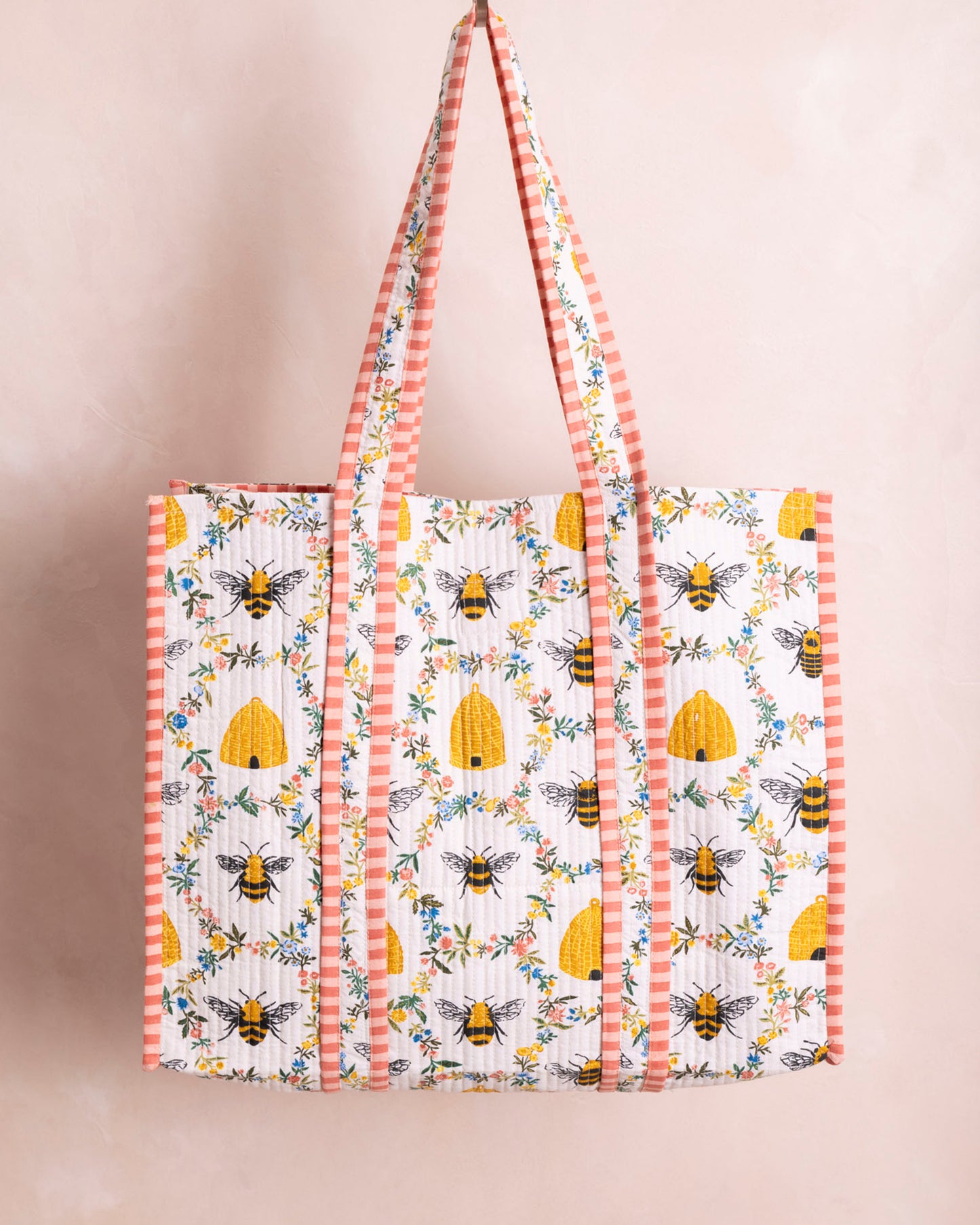 Sweet Bee Traveler Tote