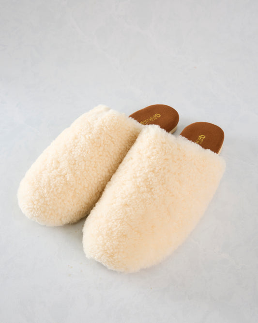 Ivory - Nora Sheepskin Slide - Cloud Nine Sheepskin