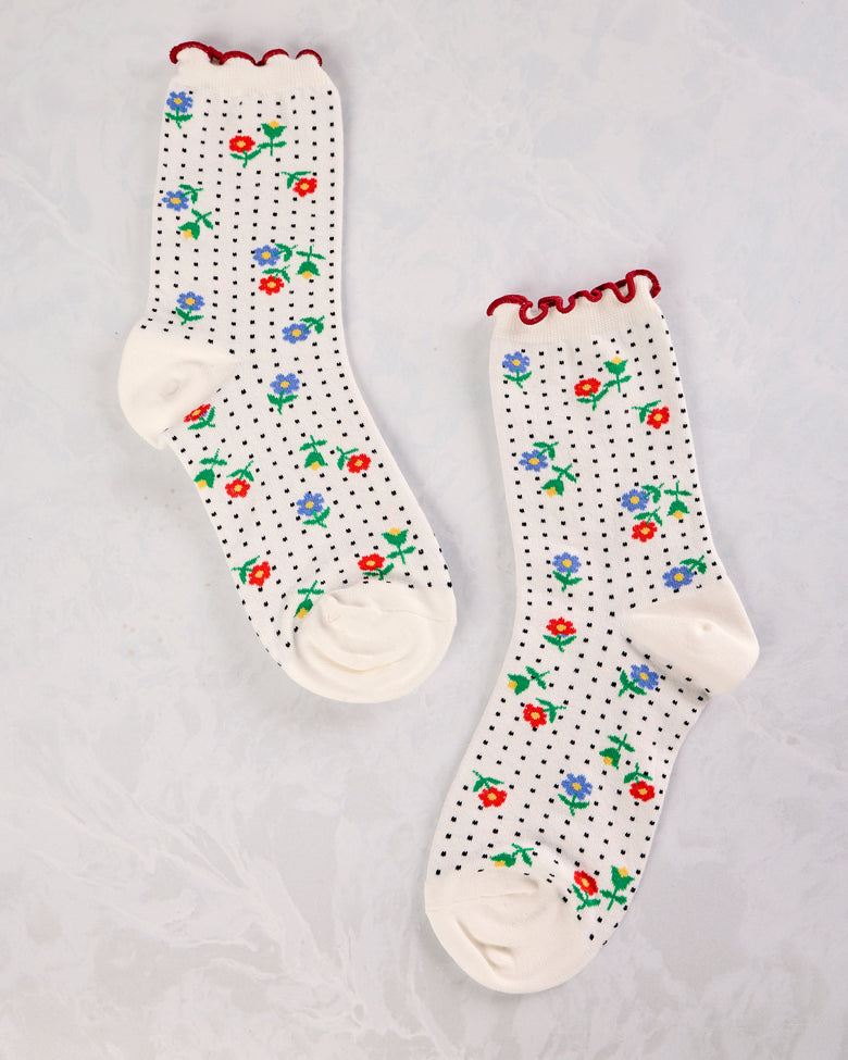 White - Dottie Floral Crew - Hansel from Basel - Printfresh