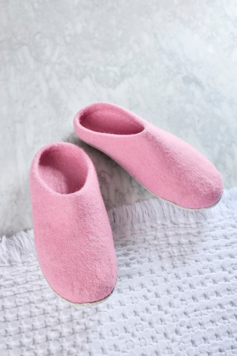 Light Pink - Organic Merino Wool Slippers - Fuzzy Cove - Printfresh