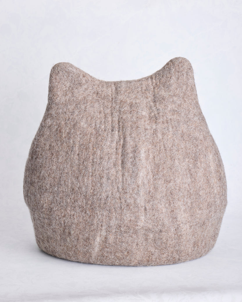 Taupe Combo - Girl Cat Wool Cat Bed - Fuzzy Cove
