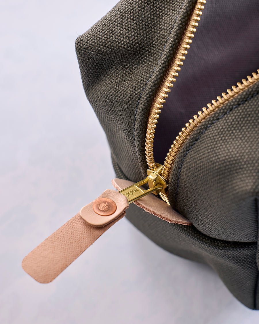 Olive - Canvas Travel Kit - General Knot & Co.